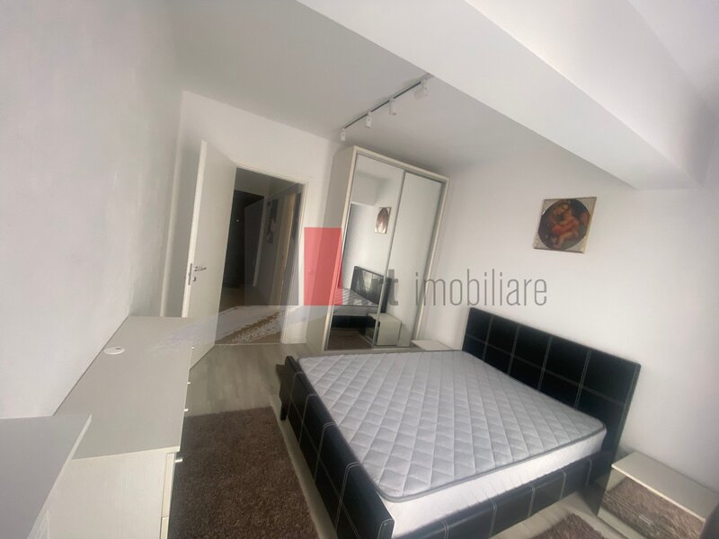 Grozavesti, Regie, apartament cu 2 camere cu centrala+loc de parcare.